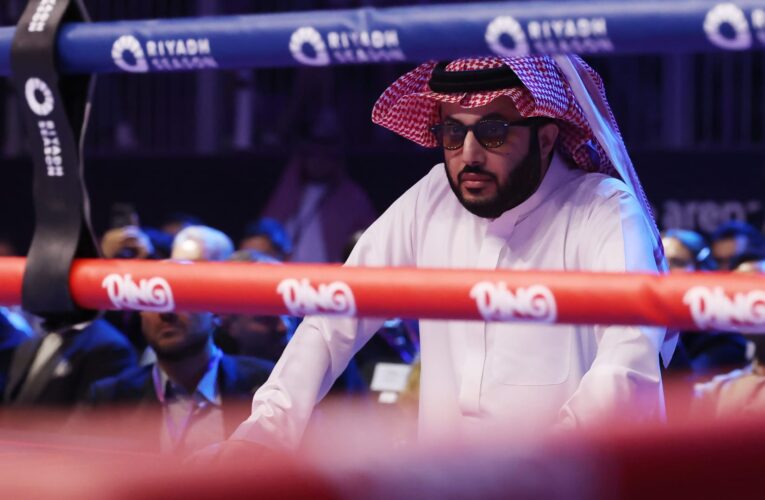 تفاعل على جملة قالها تركي آل الشيخ خلال حضوره مباراة باريس وريال مدريد