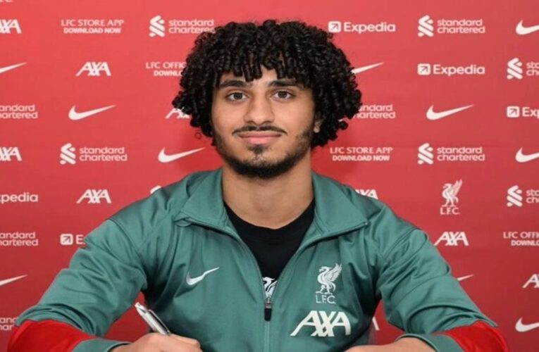 ليفربول يوقع عقدًا احترافيًا مع لاعب مصري جديد.. هذا ما نعلمه عنه