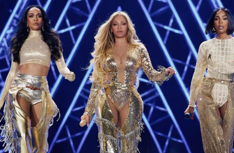 بيونسيه تستضيف فرقة “Destiny’s Child” في ختام جولتها الموسيقية “Cowboy Carter”