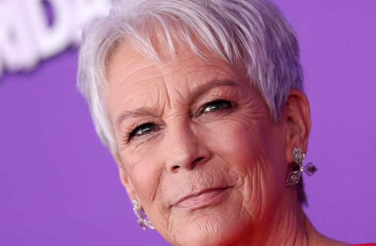 جيمي لي كورتيس تتحدث عن الضرر الذي لحق بالنساء بسبب صناعة التجميل