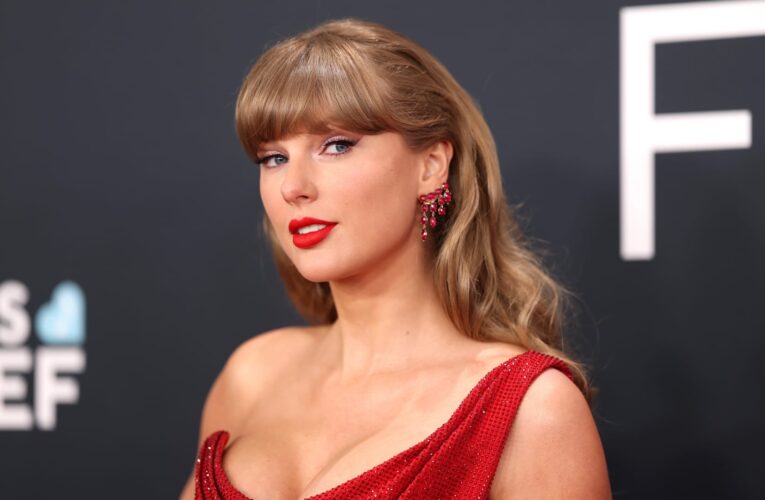 ألبوم تايلور سويفت الجديد متوفر على أشرطة كاسيت.. من سيشتريها؟