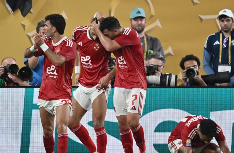 بعد رحيل ريبييرو.. الأهلي يكلف هذا الشخص بأعمال المدير الفني