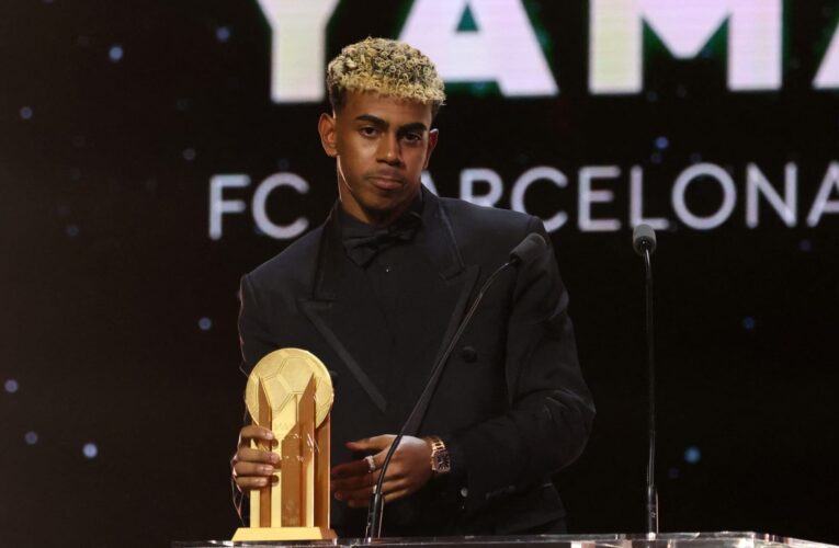 “ألحقتم الضرر بابني”.. والد لامين يامال ينتقد فوز عثمان ديمبيلي بالكرة الذهبية