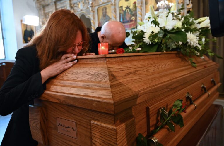 كارمن لبس تفتح صندوق ذكرياتها مع زياد الرحباني.. صور ورسالة مؤثرة