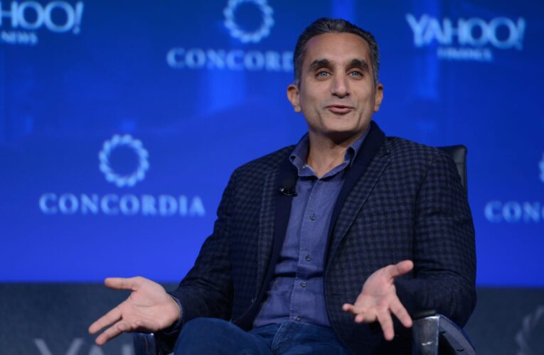 باسم يوسف يعود للظهور في برنامج عبر قناة مصرية بعد 12 عامًا.. ماذا قال؟