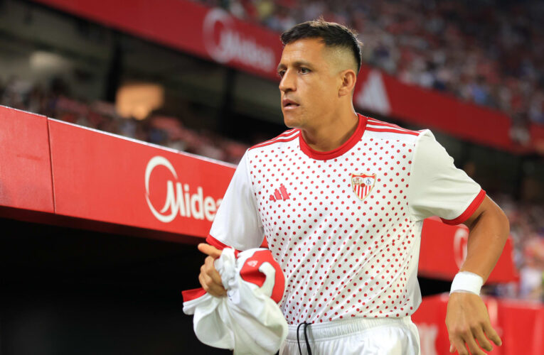 تفاعل على ما فعله أليكسيس سانشيز بعد هدفه في مرمى برشلونة