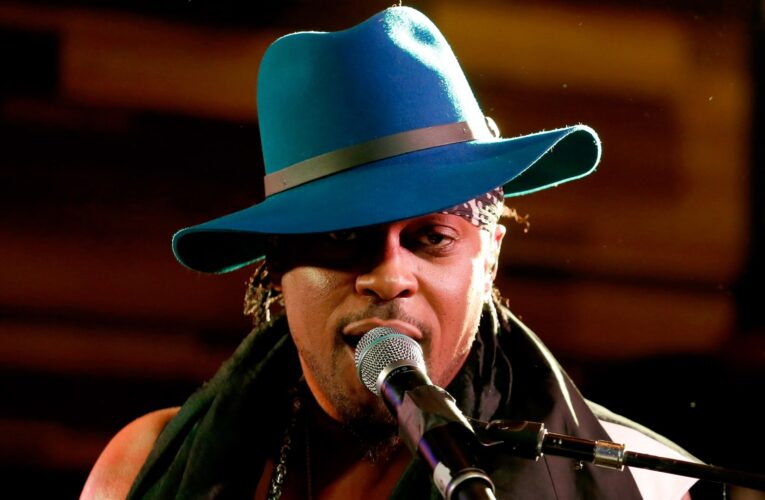 أمريكا.. وفاة مغني الـ R&B الحائز على جائزة غرامي دانجيلو عن عمر51 عامًا