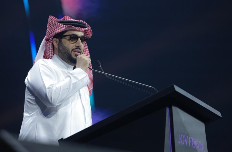 أعلن عن مشاريع واتفاقيات ضخمة.. تركي آل الشيخ من افتتاح JOY Forum: “السعودية تقود بعالم الترفيه”
