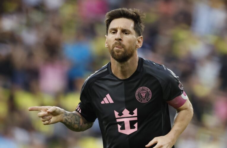 ميسي يفوز بجائزة الحذاء الذهبي في الدوري الأمريكي.. ويحقق رقماً قياسياً