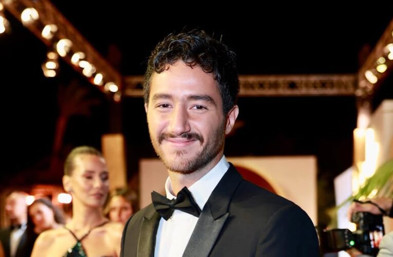 أحمد مالك أول مصري يفوز بجائزة أفضل ممثل في “الجونة السينمائي”.. القائمة الكاملة للفائزين بجوائز الدورة الـ8