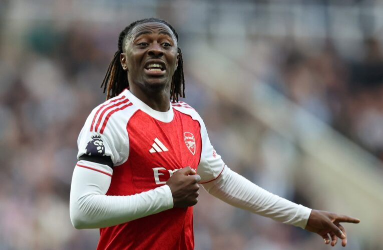 تفاعل على تصرف قام به إيبيريشي إيز بعد هدفه الأول مع أرسنال في البريميرليغ