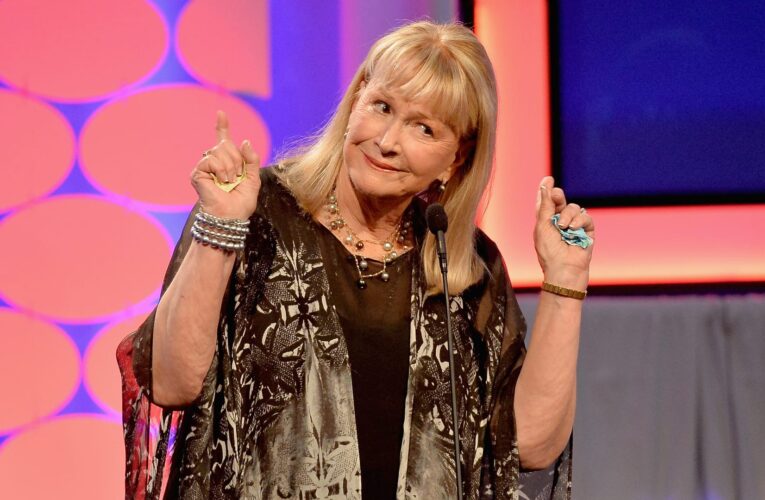 وفاة ديان لاد المرشحة لجوائز الأوسكار 3 مرات عن عمر 89 عامًا