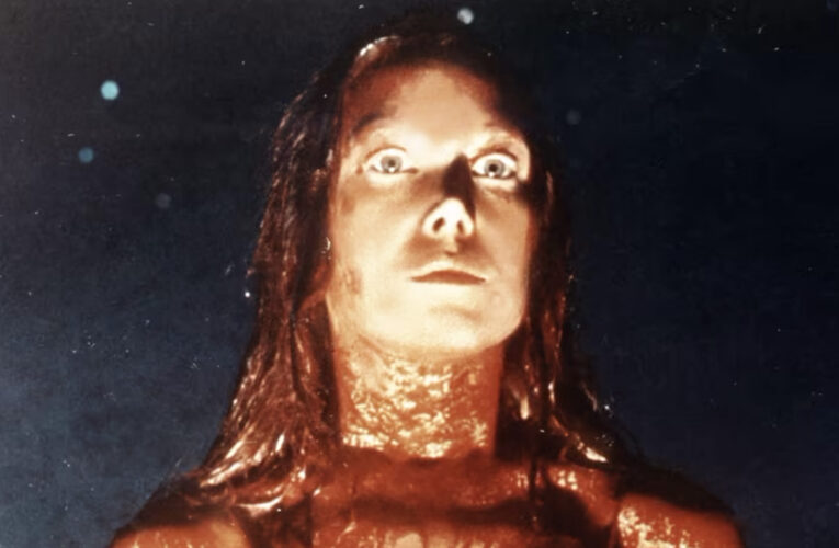 “كان فظيعًا”.. سيسي سبيسك تتذكر كواليس مشهد “أسطوري” في فيلم Carrie