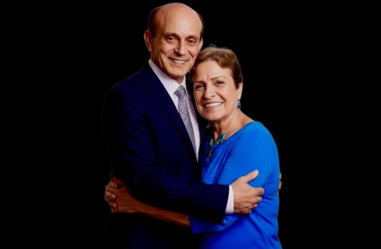 “أفتقدك كثيرا وقد اقترب اللقاء”.. محمد صبحي يوجه رسالة لزوجته الراحلة من على سرير المرض