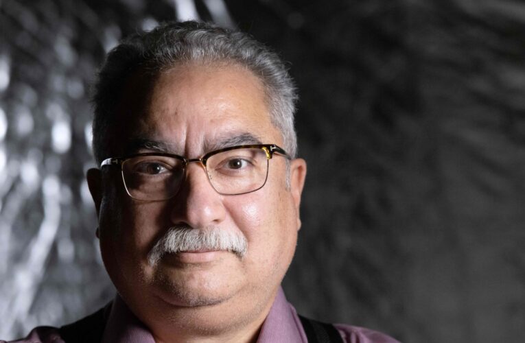 إبراهيم عيسى: القضاء المصري يحكم بعرض فيلم “الملحد”