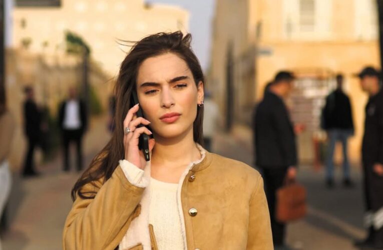 مسلسلات تركية.. تشاغلا شيمشك عن دورها في “المدينة البعيدة”: “إيبك.. لا تستسلم أبدًا”