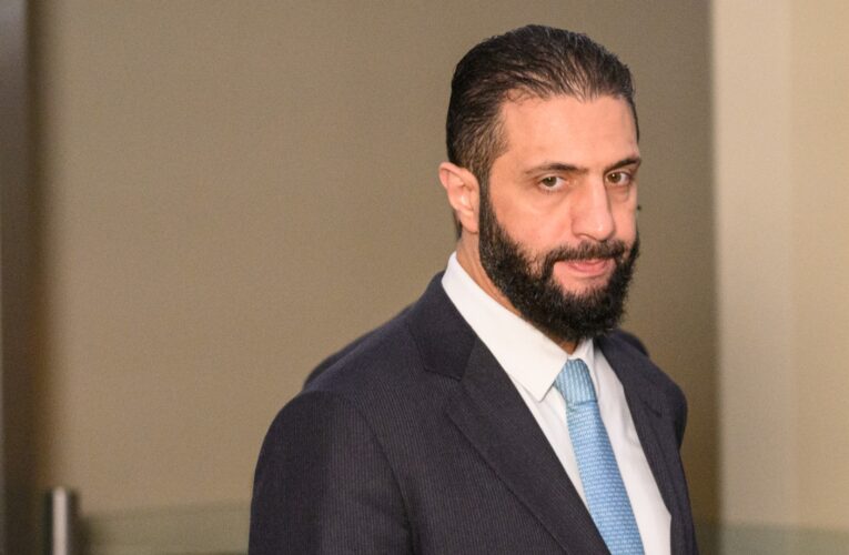 هكذا هنأ أحمد الشرع منتخب سوريا بعد الفوز على تونس في كأس العرب