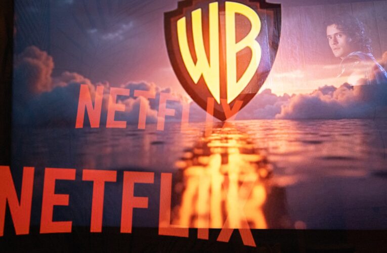 ما الذي اشترته نتفليكس؟ 100عام من التاريخ المرئي لـ”وارنر براذرز”