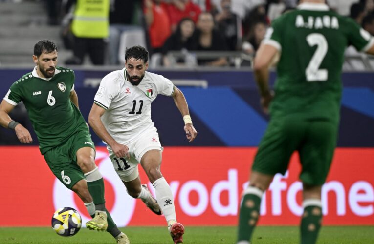 سوريا ترافق المنتخب الفلسطيني إلى ربع نهائي كأس العرب 2025