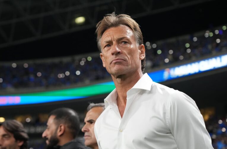 السعودية.. عبدالرحمن بن مساعد يرشح اسمين لتدريب المنتخب في حال رحيل رينارد