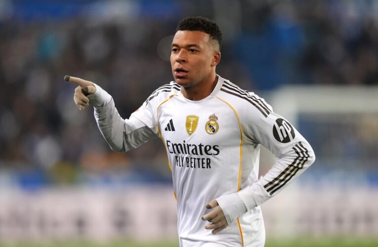 “هو قدوتي”.. مبابي يعلق على معادلة رقم رونالدو القياسي مع ريال مدريد