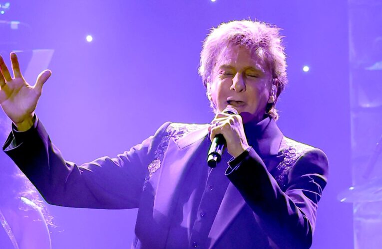 باري مانيلو يكشف عن إصابته بسرطان الرئة