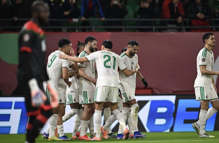 منتخب الجزائر ثالث المتأهلين إلى دور الـ16 في كأس إفريقيا