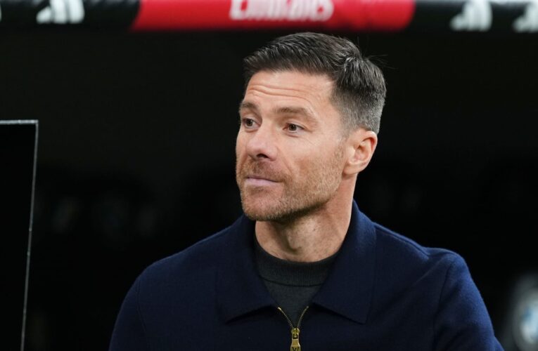 أول تعليق من تشابي ألونسو بعد رحيله عن ريال مدريد