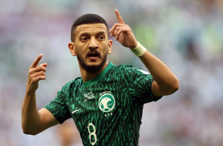 إنهاء عقد عبد الإله المالكي مع الهلال السعودي.. وهذه وجهة اللاعب المقبلة