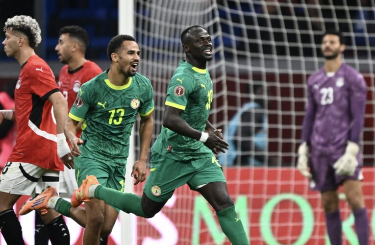 علاء مبارك يتحدث عن أسباب خسارة منتخب مصر أمام السنغال بكأس إفريقيا
