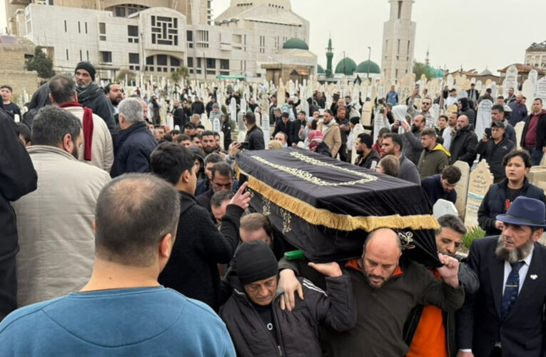 تشييع هدى شعراوي إلى مثواها الأخير وتفاصيل مروعة عن مقتلها