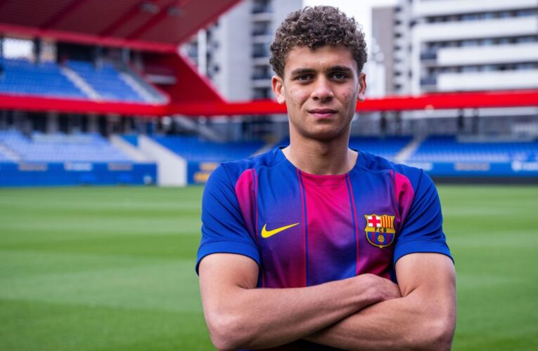من الأهلي المصري إلى برشلونة.. إليك ما نعرفه عن صفقة حمزة عبدالكريم