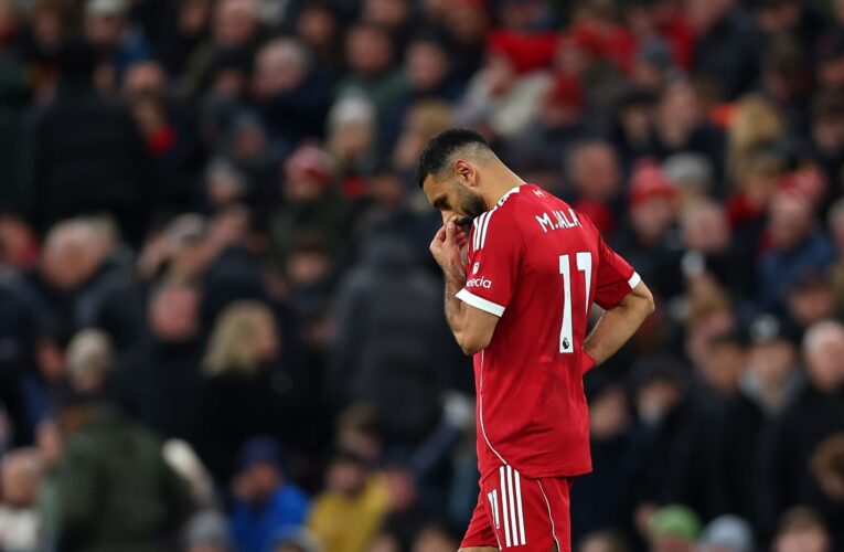 محمد صلاح يتلقى رسالة من الاتحاد المصري بعد وفاة أحد أفراد عائلته