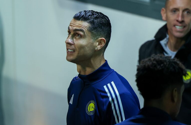 بصورة ورمز تعبيري.. رونالدو يشارك متابعيه أحدث ظهور له في مقر فريق النصر