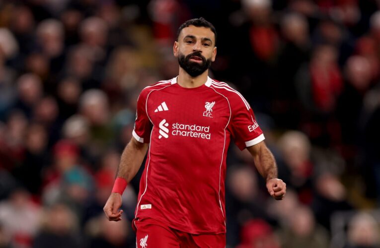 محمد صلاح يكشف عن اللاعب الذي يمكنه قيادة ليفربول للفوز بلقب محلي.. من يكون؟