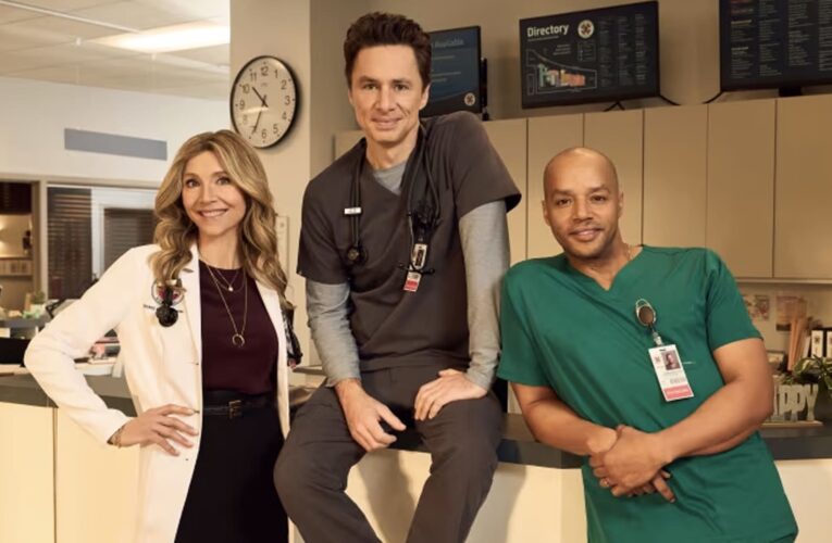 مسلسل “Scrubs” يعود بروح جديدة مع الحفاظ على جوهر حلقاته الكلاسيكية