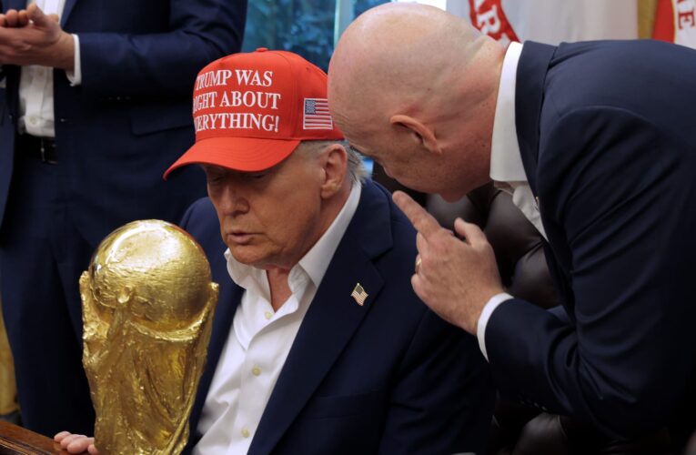 ترامب: منتخب إيران مرحب به في كأس العالم 2026 لكن وجودهم لن يكون “مناسبًا”