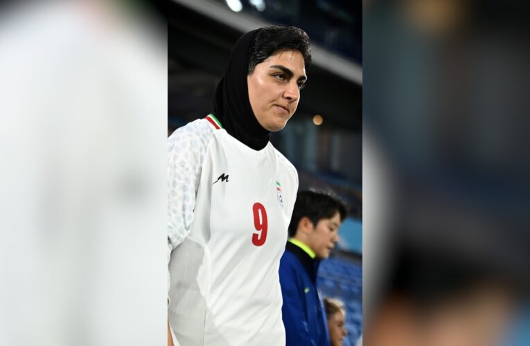 مجددًا.. 4 لاعبات إيرانيات أخريات يتراجعن عن طلب اللجوء إلى أستراليا