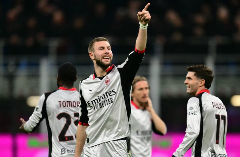 بهذه الطريقة.. لاعب صربي يسجل واحدًا من أروع أهداف الدوري الإيطالي