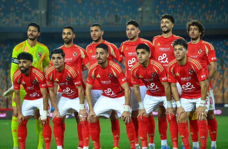 هذا ما فعله لاعبو الأهلي بعد الإقصاء من دوري أبطال إفريقيا أمام الترجي