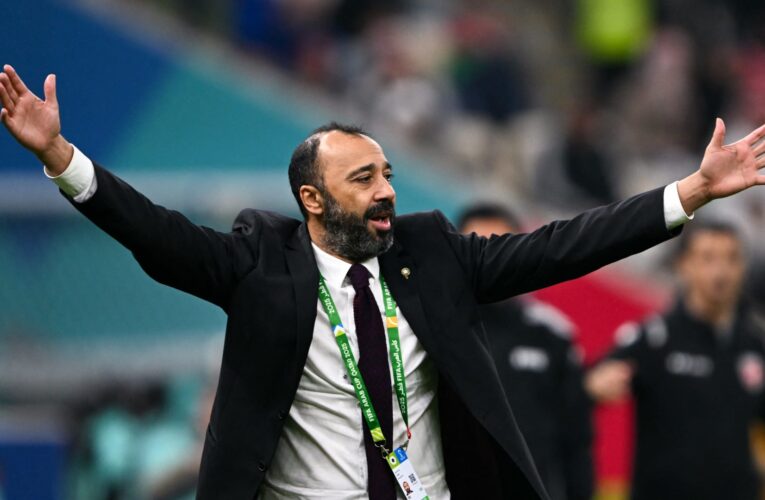 طارق السكتيوي يتولى تدريب منتخب عُمان.. إليك ما نعلمه عنه