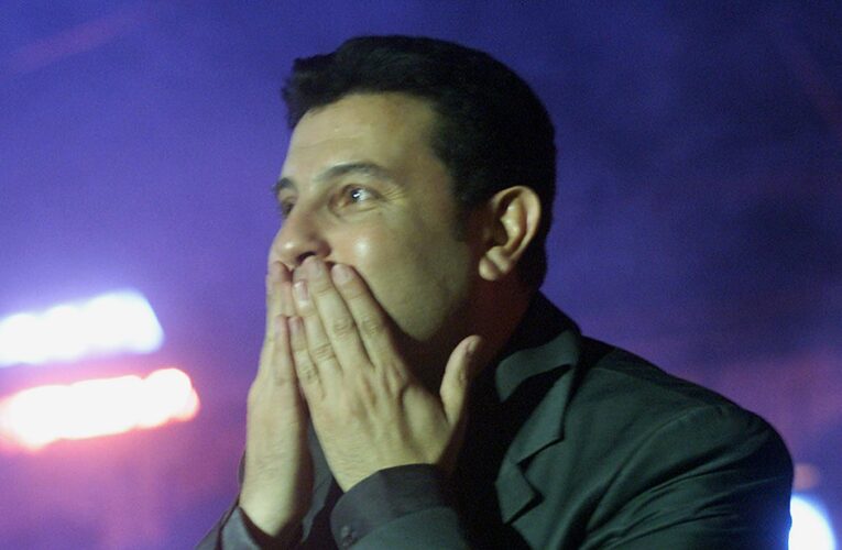 مصطفى كامل يوضح أحدث تطورات الحالة الصحية للفنان هاني شاكر