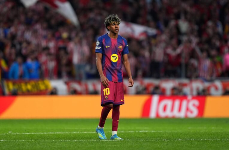 بماذا وعد لامين يامال جماهير برشلونة بعد الإقصاء من دوري أبطال أوروبا؟