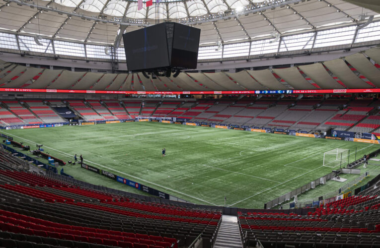 للمرة الأولى.. احتساب هدف في الدوري الكندي بموجب قانون التسلل الجديد