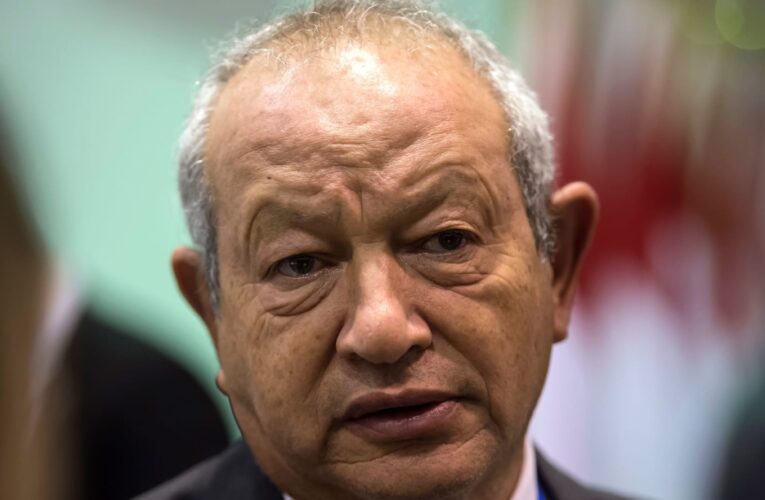 “طبعًا زعلان”.. نجيب ساويرس يعلق على خسارة الأهلي في الدوري المصري