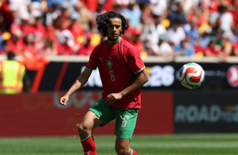 نادي ليل الفرنسي يحدد شرطًا وحيدًا مقابل التخلي عن أيوب بوعدي