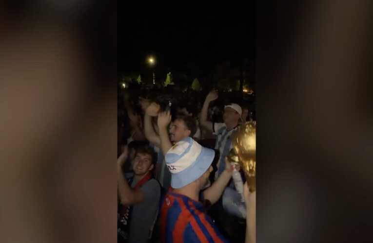 شاهد كيف هتفت جماهير الأرجنتين للولايات المتحدة بعد الخسارة في كأس العالم