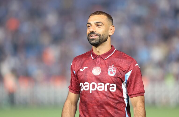كم سيتقاضى محمد صلاح من الأموال مع طرابزون سبور؟