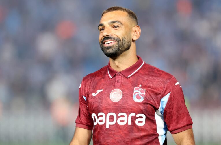 موعد أول مباراة لمحمد صلاح مع طرابزون سبور.. وكيف كان الظهور الأول لـ”الملك” مع الفرق التي لعب لها؟