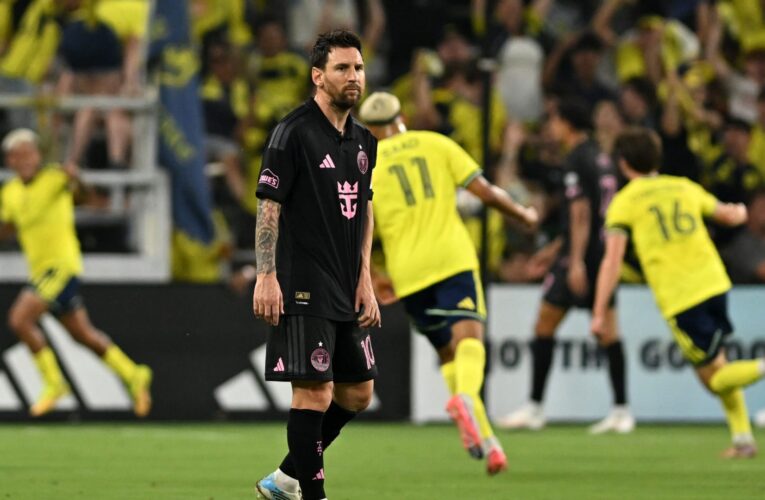 الكشف عن عقوبة ميسي بعد صفعه لاعباً في الدوري الأمريكي